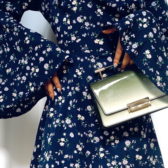 THE PERFECT CASUAL PRINT DRESS - Picture 3 of 3